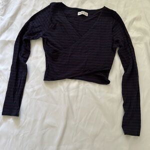Abercrombie & Fitch Black Fitted Crop Blouse